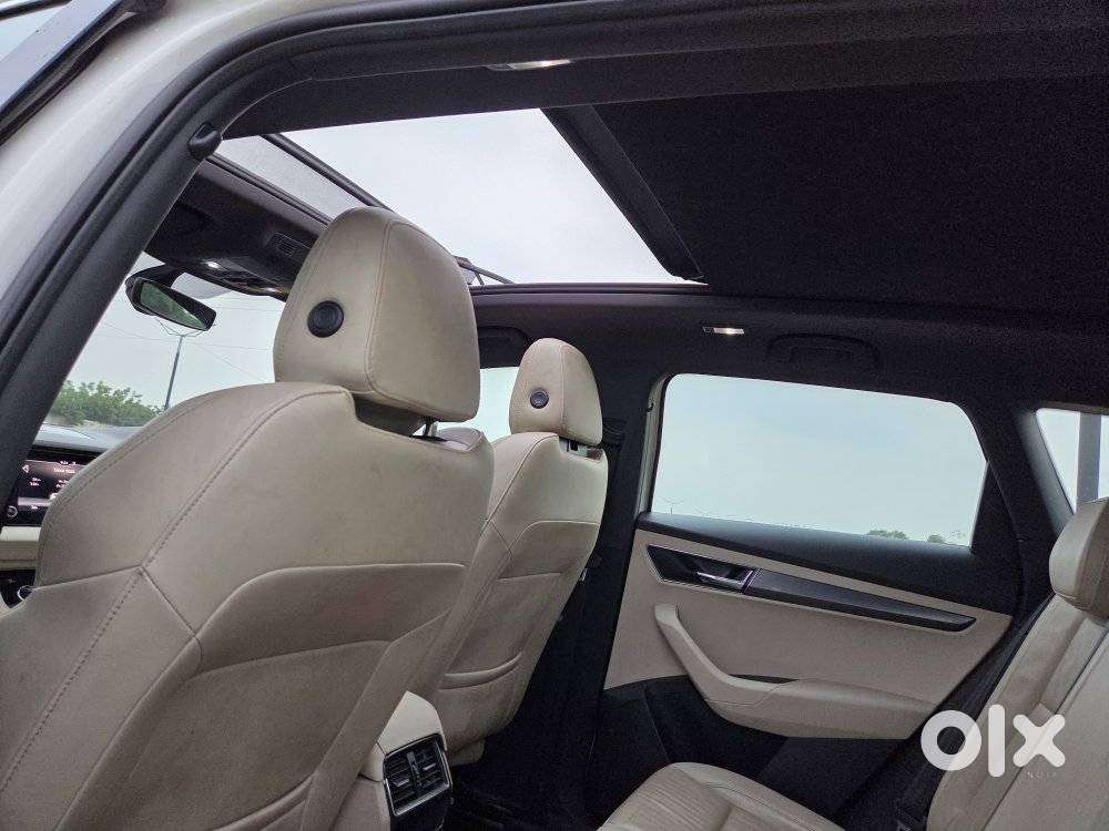 Skoda Karoq 1.5 Tsi, 2021, Petrol