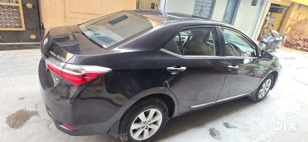 Toyota Carola Altis 1.8gl Diesel Variant Complete Showroom Track