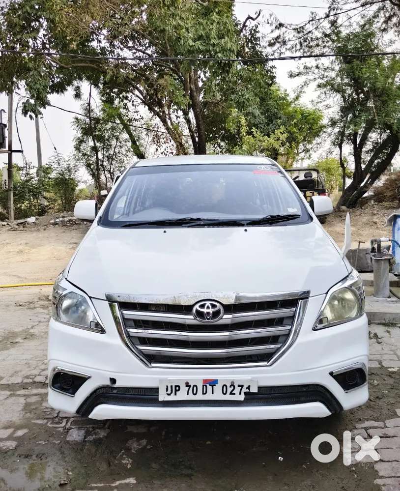Toyota Innova 2013 Diesel 137000 Km Driven