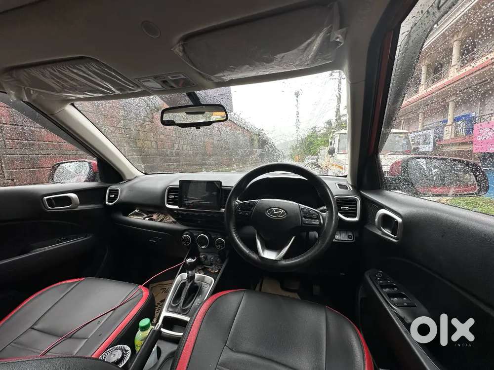 Hyundai Venue 2019 Petrol 160000 Km Driven