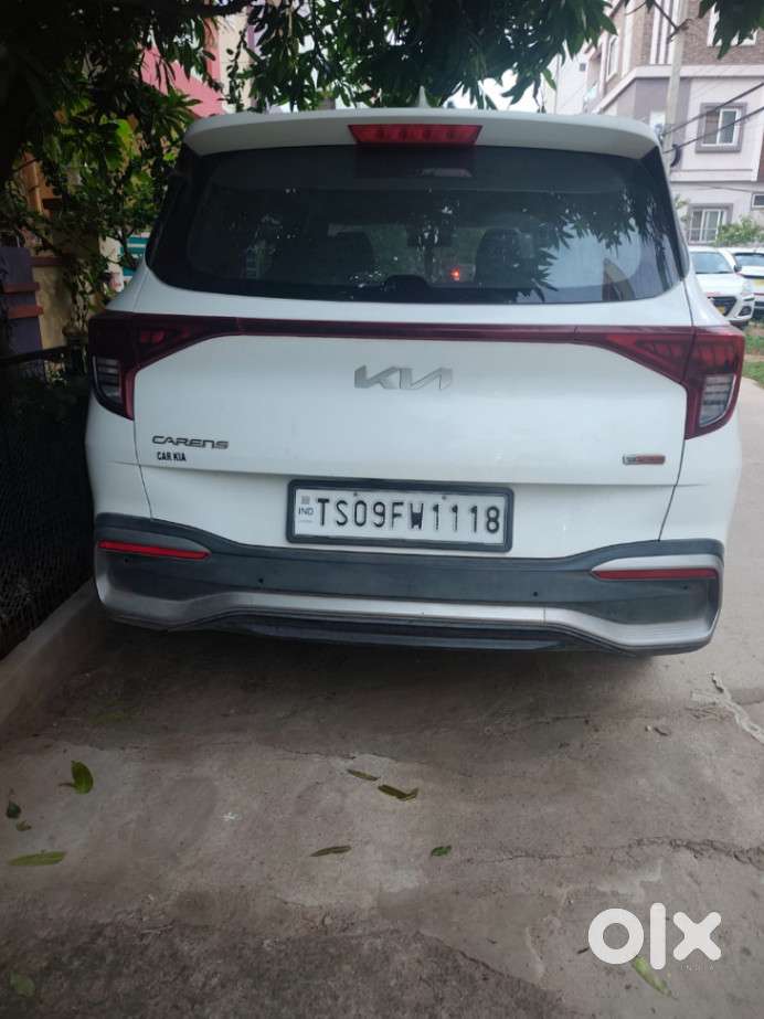 Kia Carens 1.4 Prestige 7 Str, 2022, Petrol