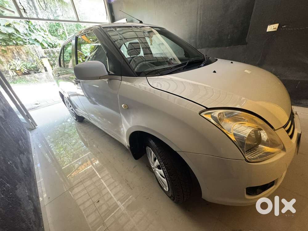 Maruti Suzuki Swift Dzire Vxi Optional, 2011, Petrol