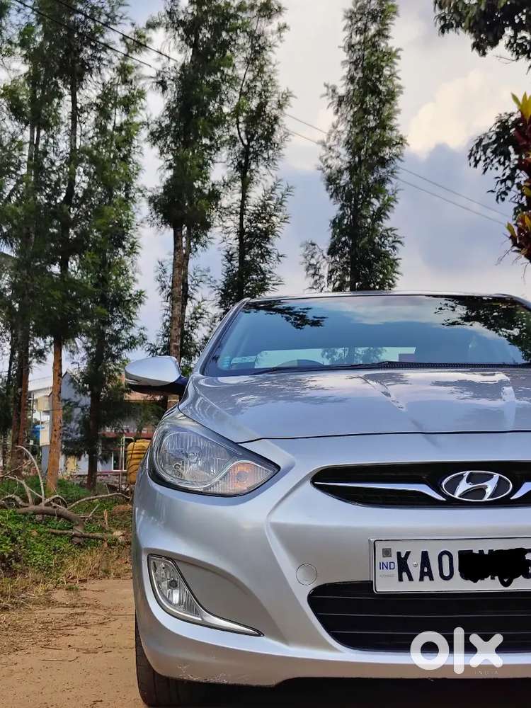 Hyundai Fluidic Verna 2012 Electric 96800 Km Driven