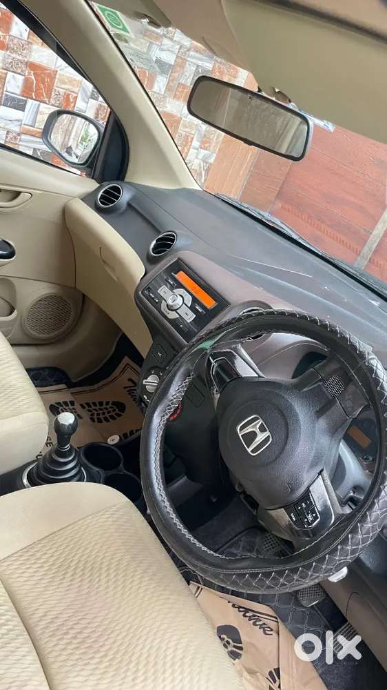 Honda Amaze 1.5 V 2014