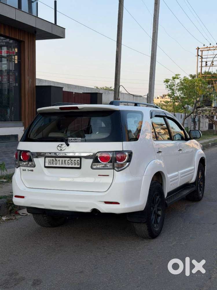 Toyota Fortuner 3.0 4x2 Automatic, 2016, Diesel