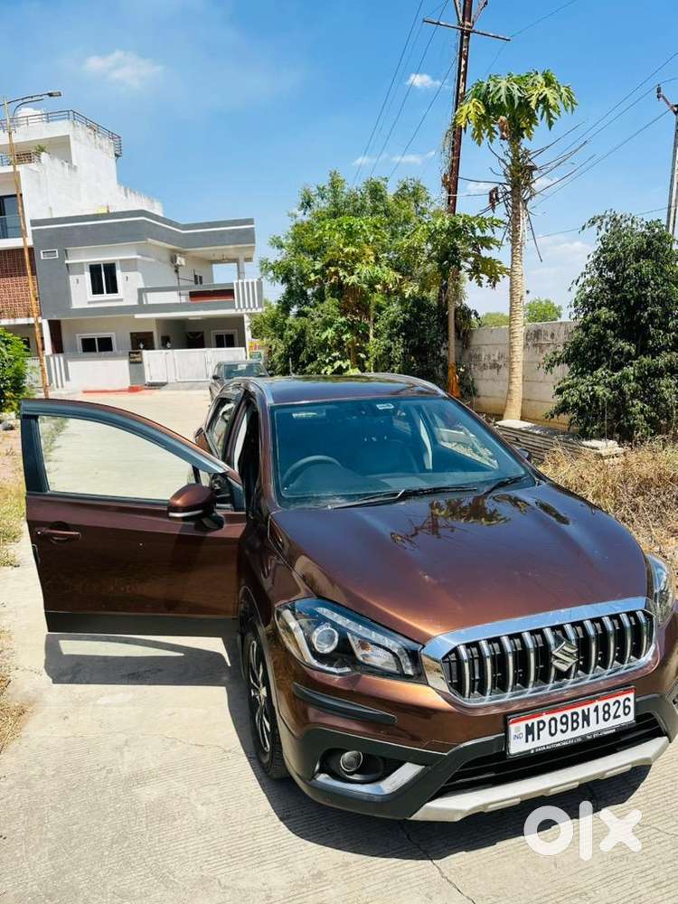 2018 Maruti Suzuki S Cross Alpha Diesel Top Model & Sony Sound System.