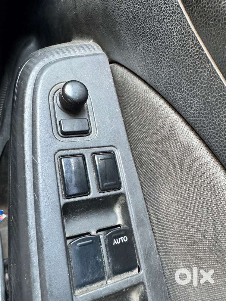 Swift Vdi Maruti 2019 With Alloy Wheel Auto Fold Mirror