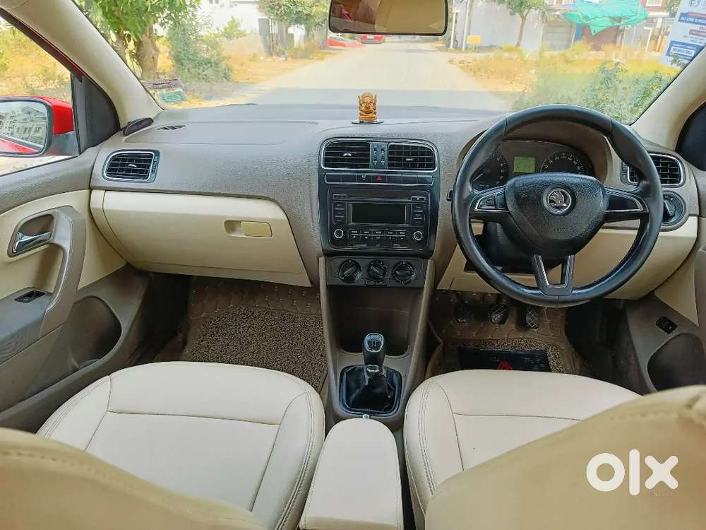 Skoda Rapid Ambition Plus -  diesel Mt, 98500 Driven, 2015 Model