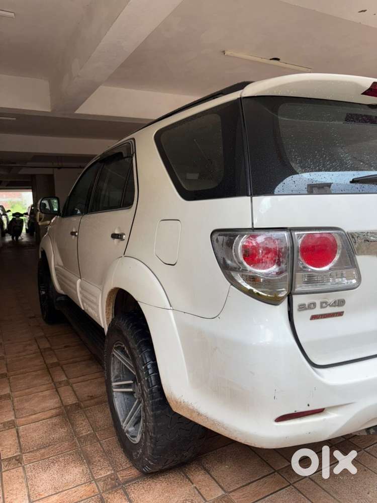 Toyota Fortuner Diesel 2014