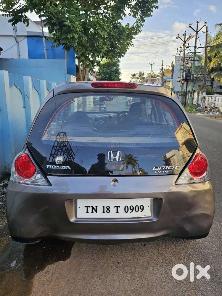 Honda Brio 2013 Petrol Well Maintained