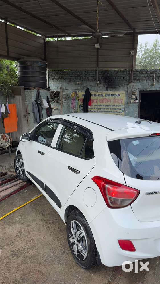 Hyundai Grand I10 2014 Diesel Well Maintained