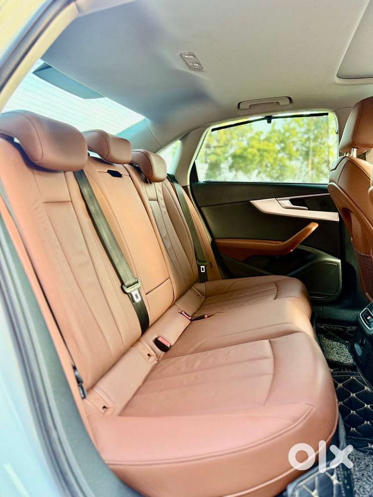 Audi A4 1.8 Tfsi Premium Plus, 2022, Petrol