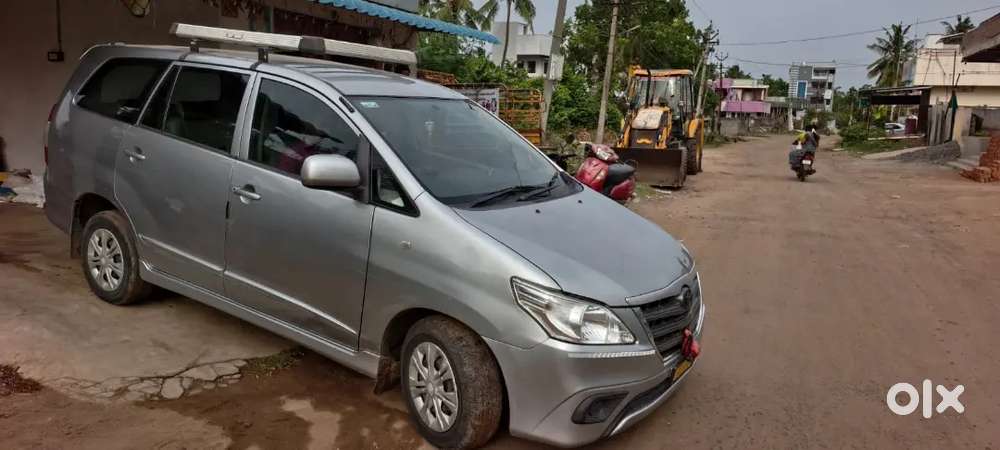 Toyota Innova 2015 Diesel 400000 Km Driven