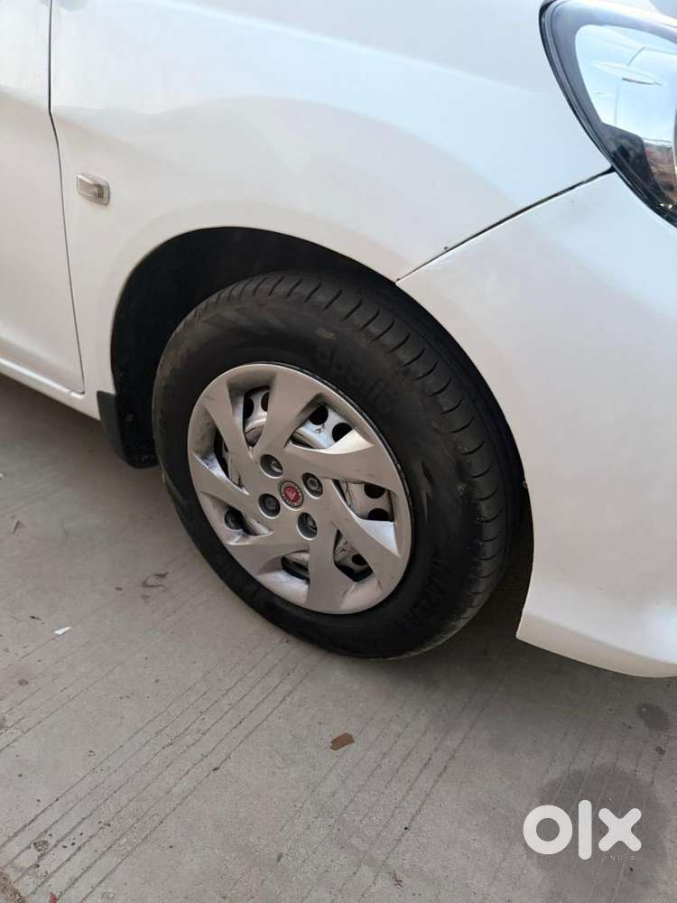 Honda Amaze 2017 Cng & Hybrids Well Maintained