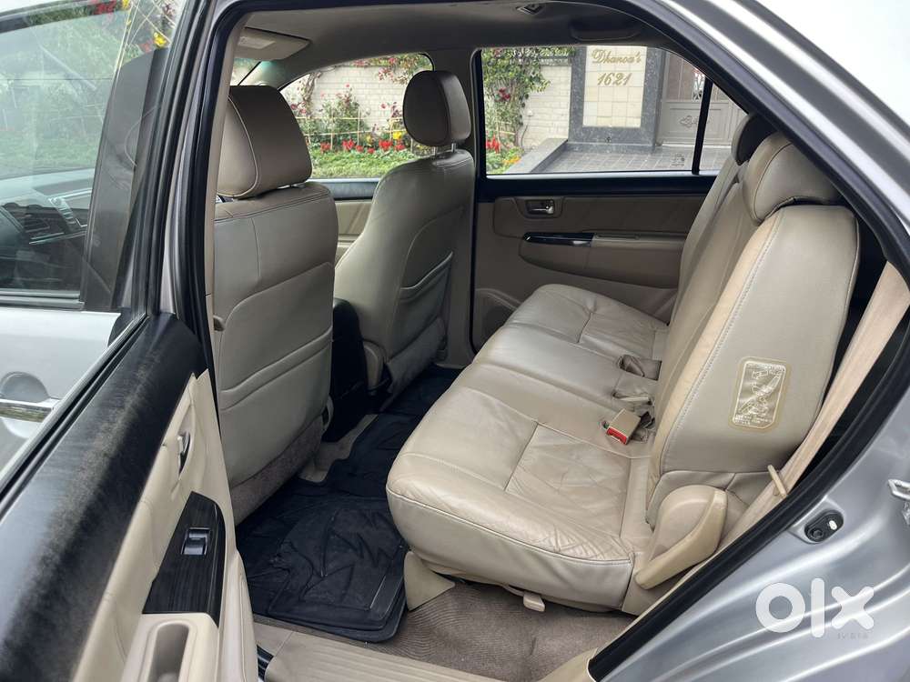 Toyota Fortuner 2011-2016 4x2 Manual, 2015, Diesel