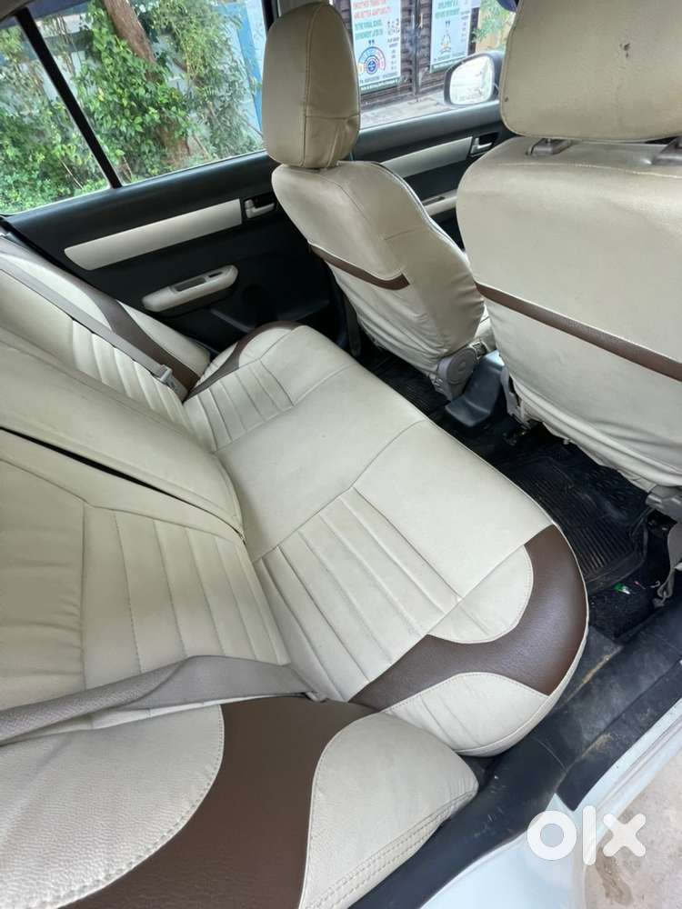 Maruti Suzuki Dzire Petrol 2011