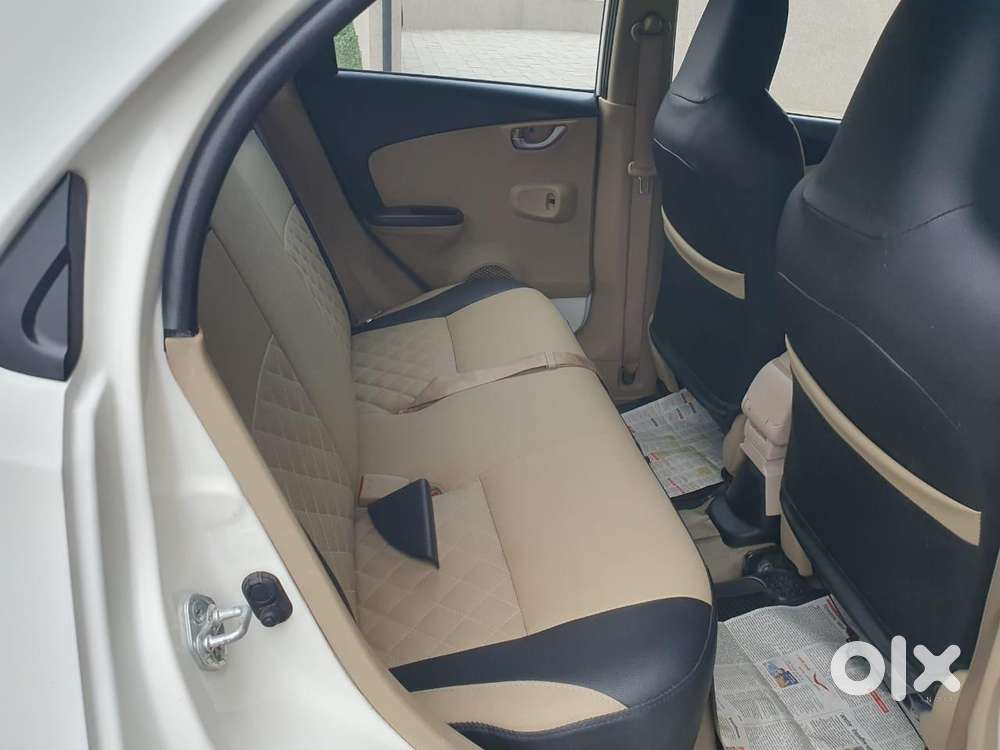 Honda Brio 2011-2013 V Mt, 2013, Petrol