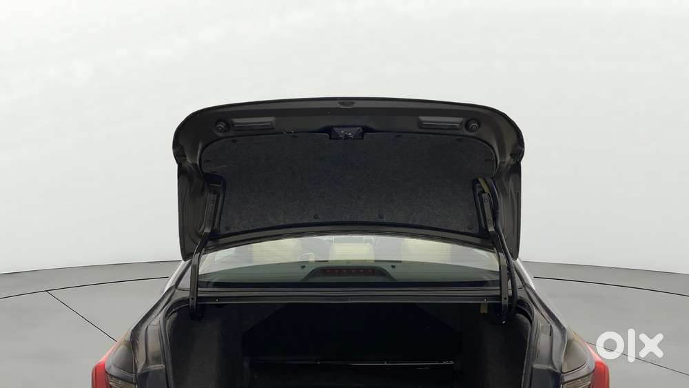 Honda City 1.5 Zx I-vtec Mt, 2021, Petrol