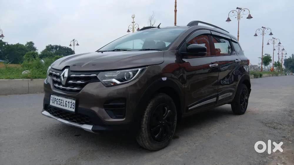 Renault Triber Rxz, 2022, Petrol