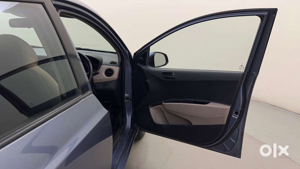 Hyundai Xcent Base 1.2, 2014, Petrol