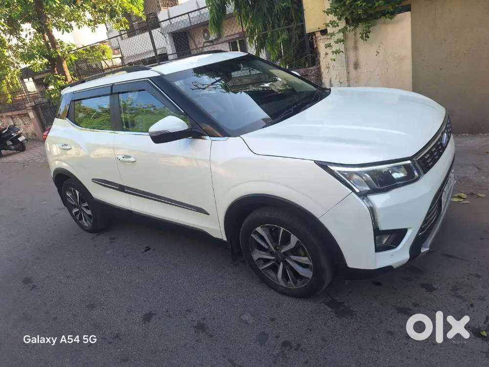 Mahindra Xuv 300 W8 Opsnal Model