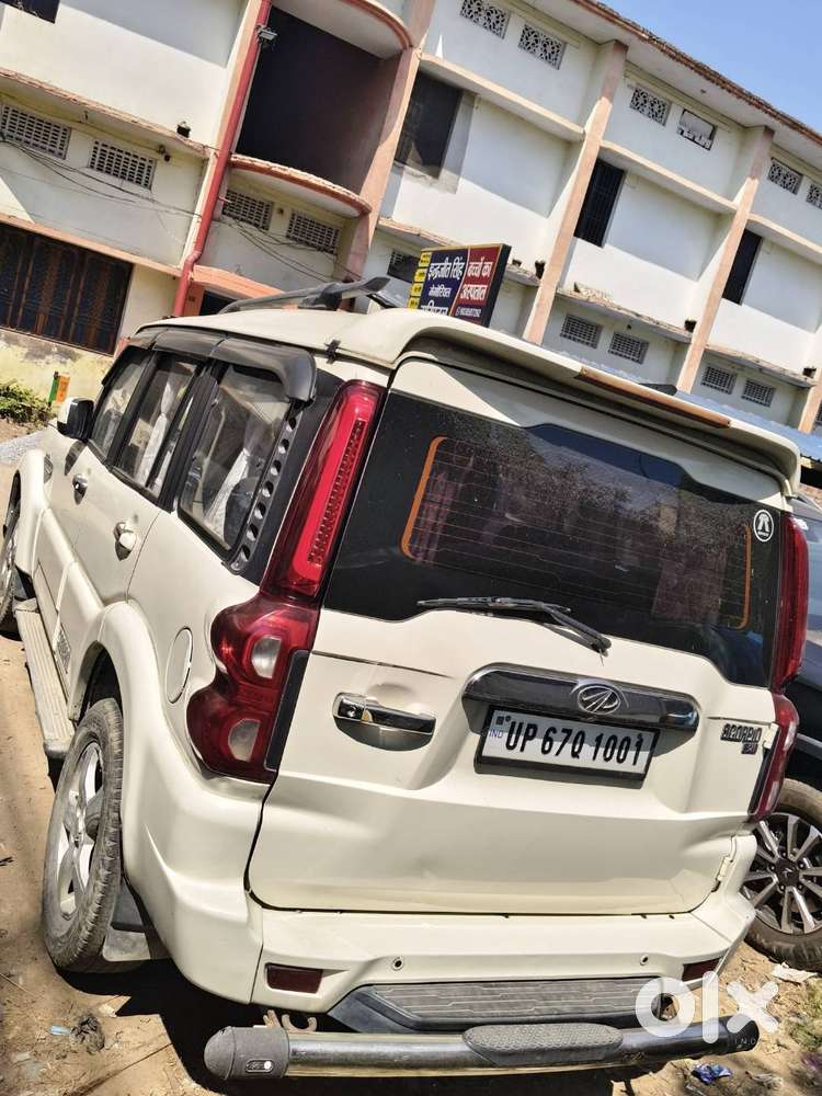 Mahindra Scorpio 2.2 S7 2016