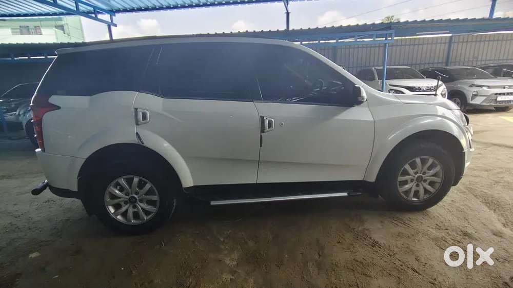 Sunroof, Oil Service Done ✅, All Tyre 90%,good Condition