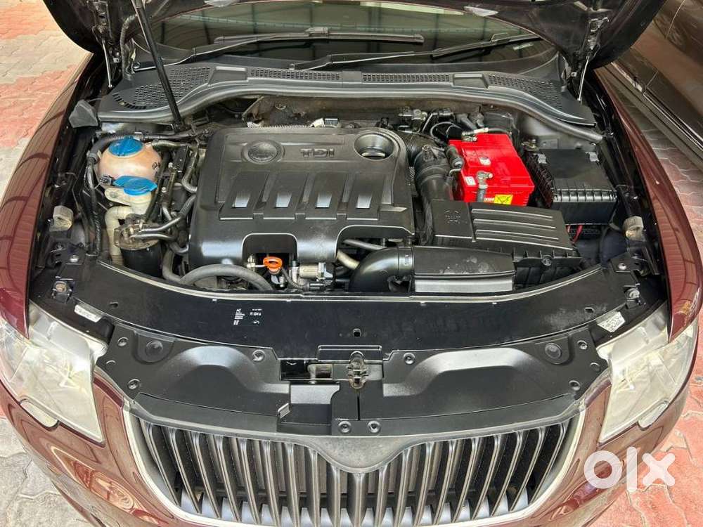 Skoda Superb {2014-2016}2.0 Elegance Tdi At, 2012, Diesel