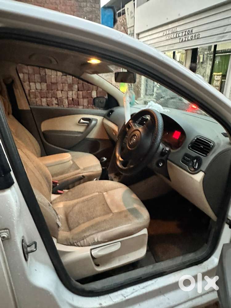 Volkswagen Vento 2013 Diesel 75350 Km Driven