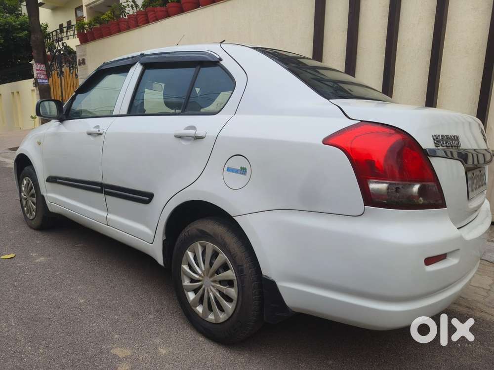 Maruti Suzuki Swift Dzire Zxi + Mt, 2011, Petrol