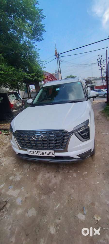 Hyundai Alcazar Signature (o) 7 Seater 1.5 Diesel At Adventure Dual ..