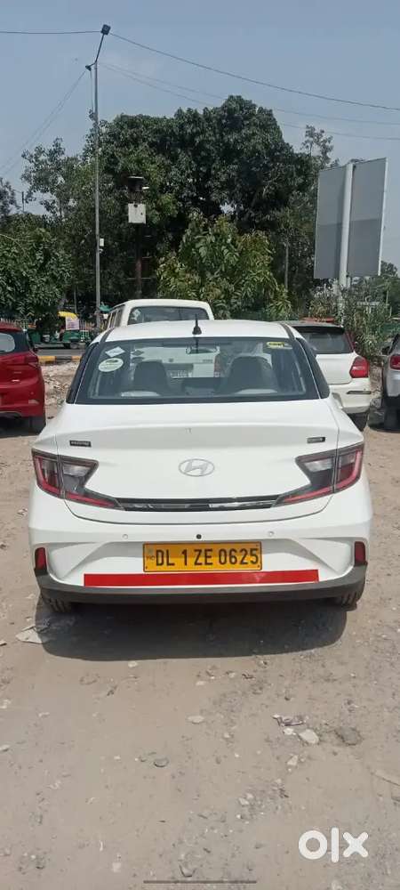 Hyundai Aura 2026 Cng & Hybrids 700 Km Driven