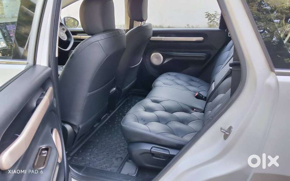 Mg Windsor Ev Essence, 2025