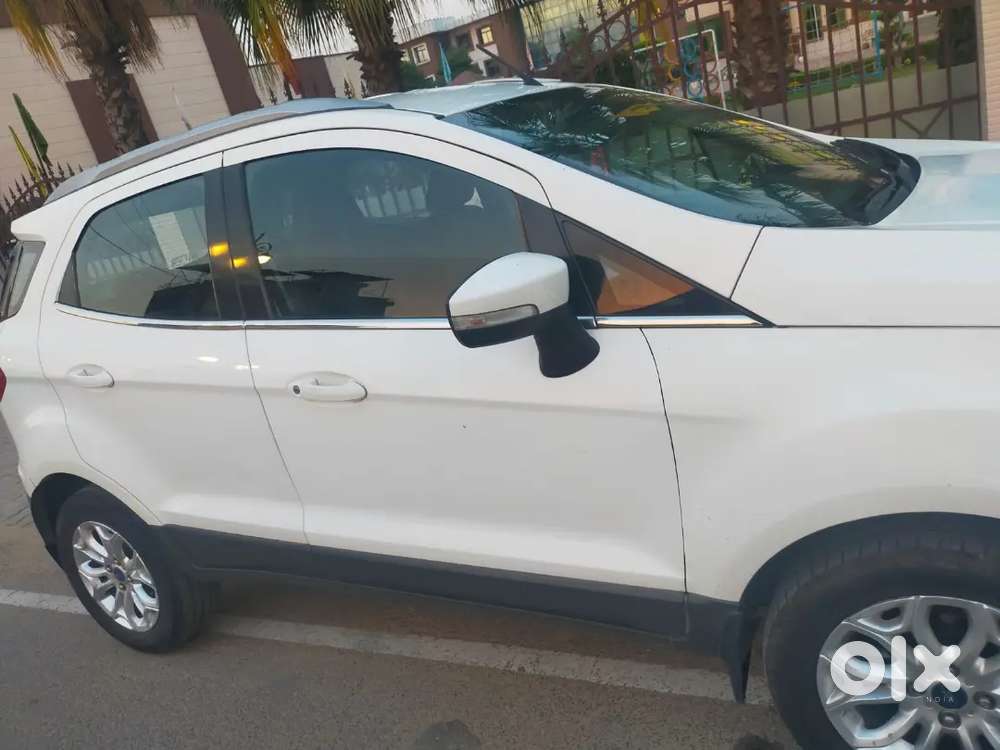 Ford Ecosport 2015 Diesel 85000 Km Driven