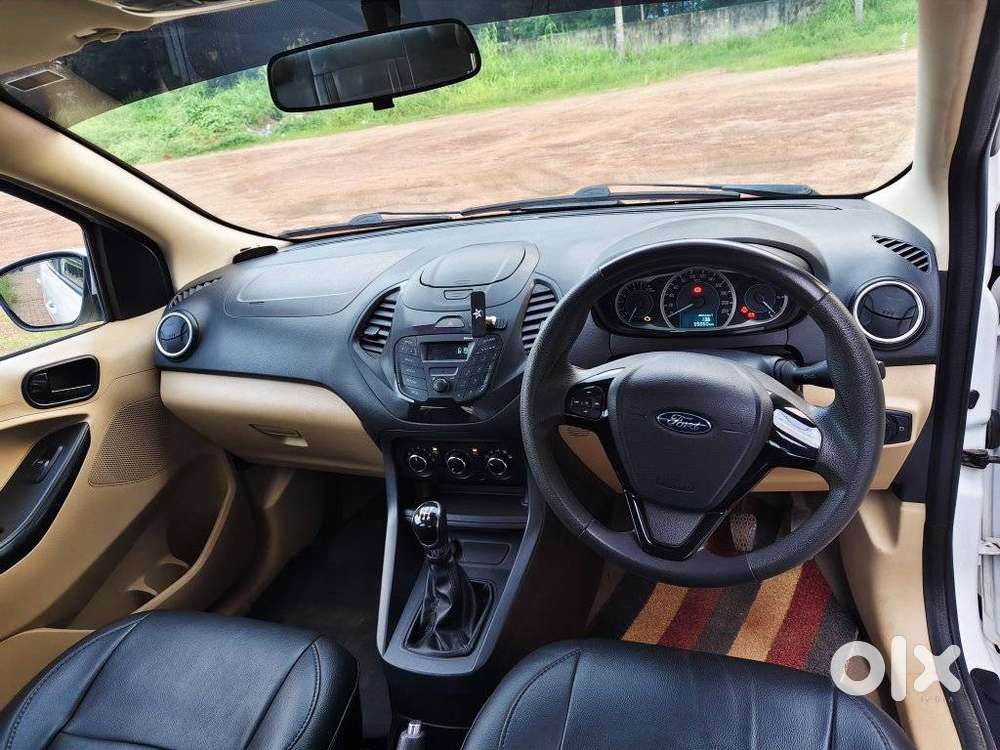 Ford Figo Aspire Trend, 2015, Petrol