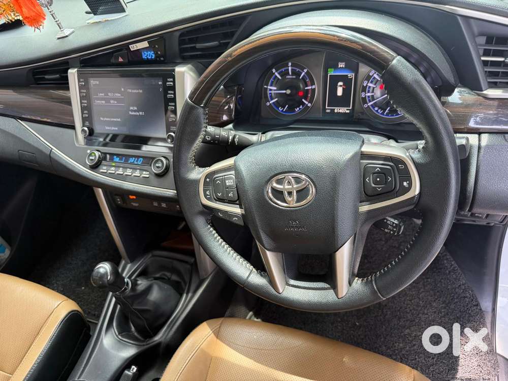 Toyota Innova Crysta 2.4 Z 7 Str, 2024, Diesel