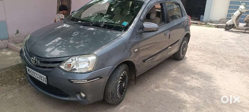 Toyota Etios Liva 2013 Diesel 100000 Km Driven