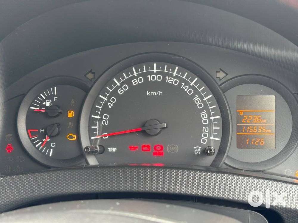 Maruti Suzuki Swift Lxi, 2016, Petrol