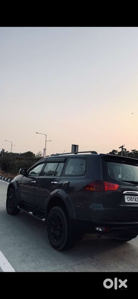 Mitsubishi Pajero Sport 2014