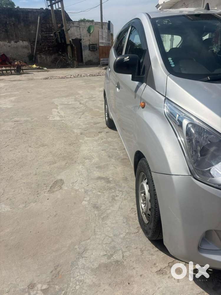 Hyundai Eon 2012 Petrol Well Maintained