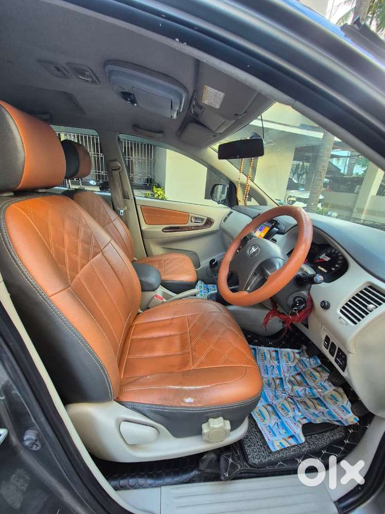 Toyota Innova 2.5 Vx 8 Str Bs-iii, 2013, Diesel