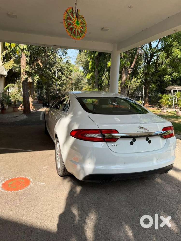 Jaguar Xf 2015 Diesel Well Maintained
