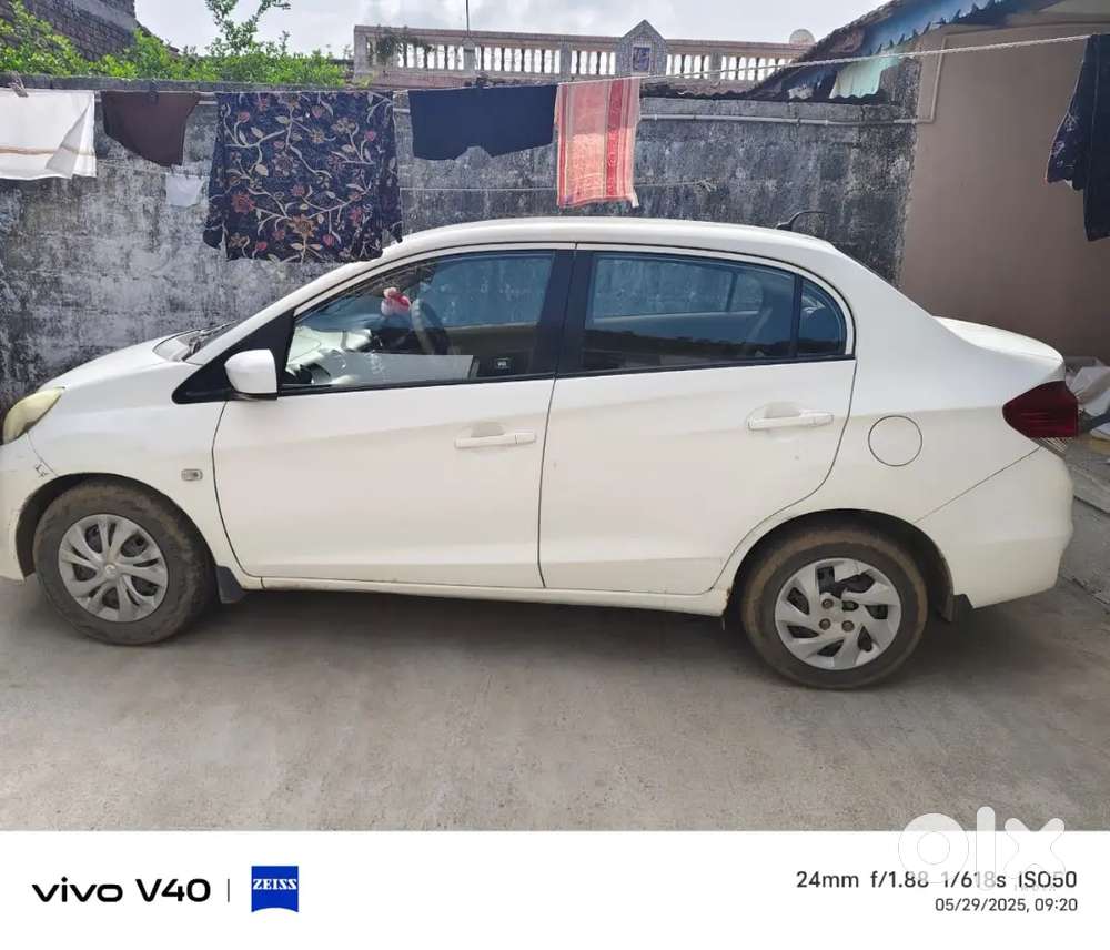 Honda Amaze 2013