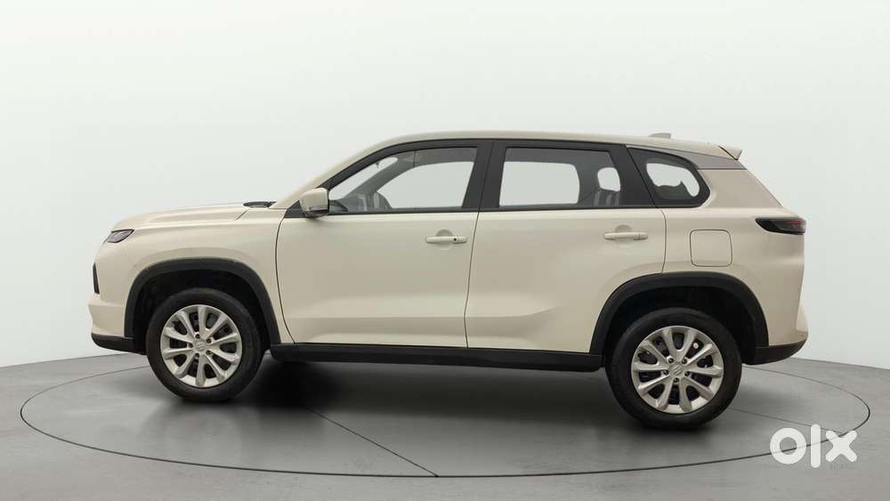 Maruti Suzuki Grand Vitara 1.5 Sigma Smart Hybrid, 2025, Petrol