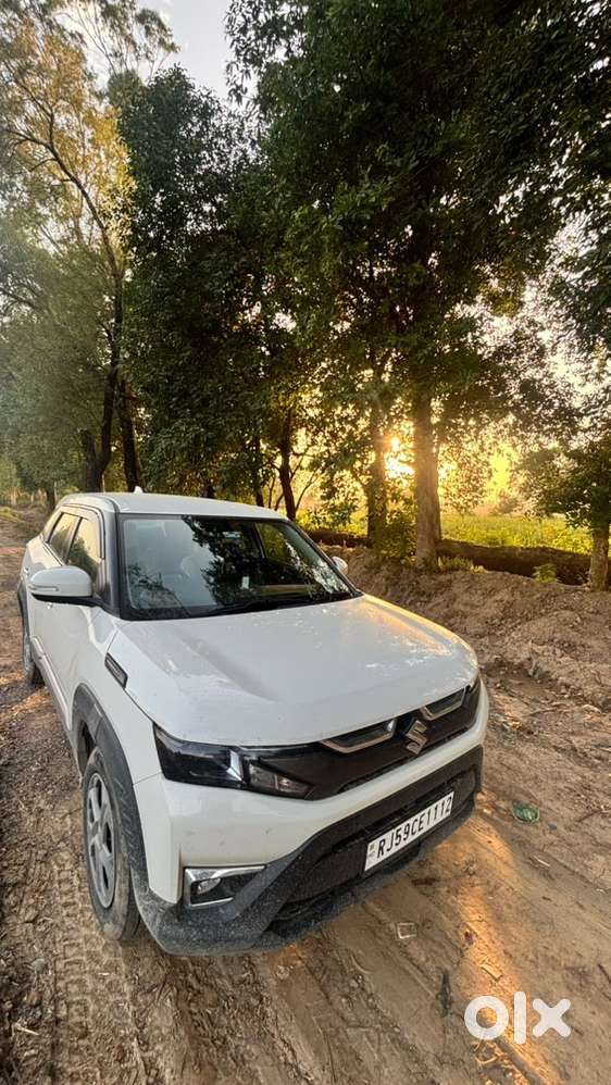 Maruti Brezza Petrol 2025