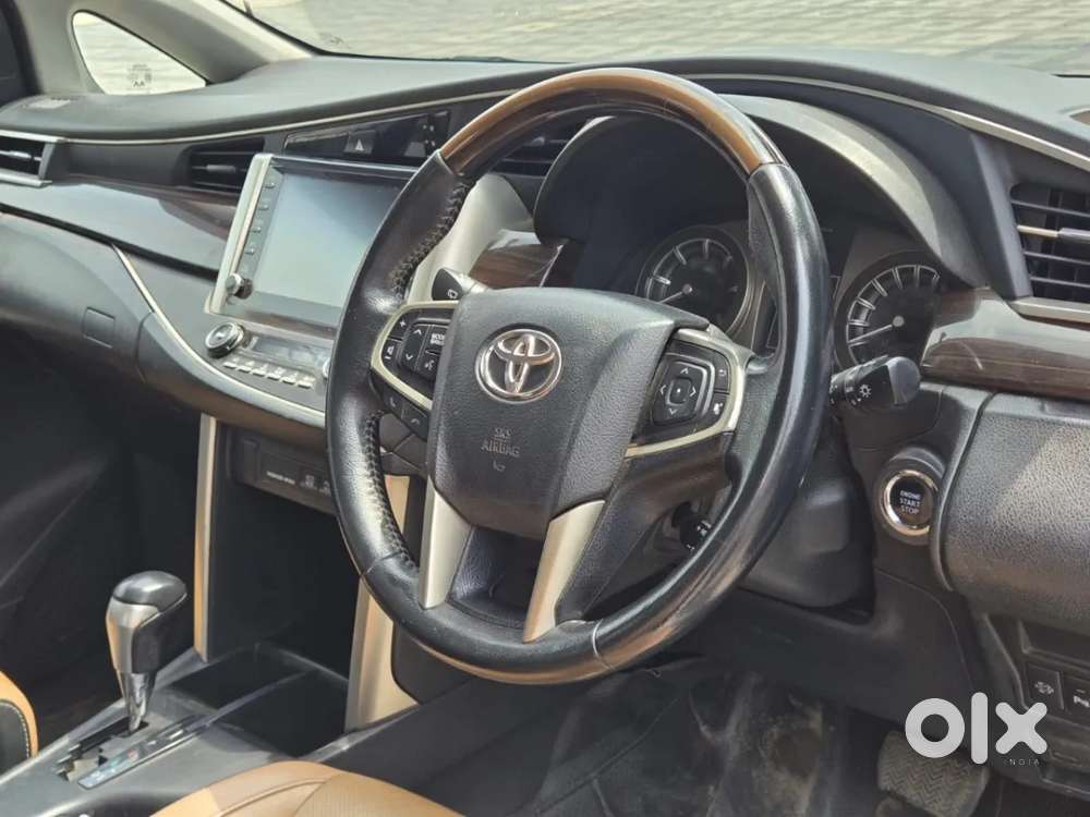 Toyota Innova Crysta [2020-ongoing] 2.4 Zx At 7 Str, 2021, Diesel
