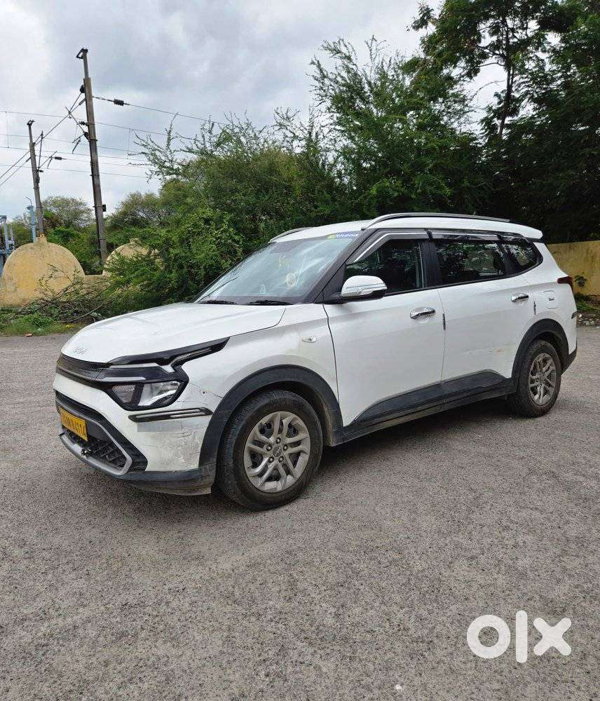 Kia Carens 1.5 Premium 7 Str, 2024, Diesel