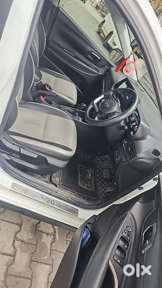Hyundai I20 Asta (o) 1.2 Ivt, 2022, Petrol
