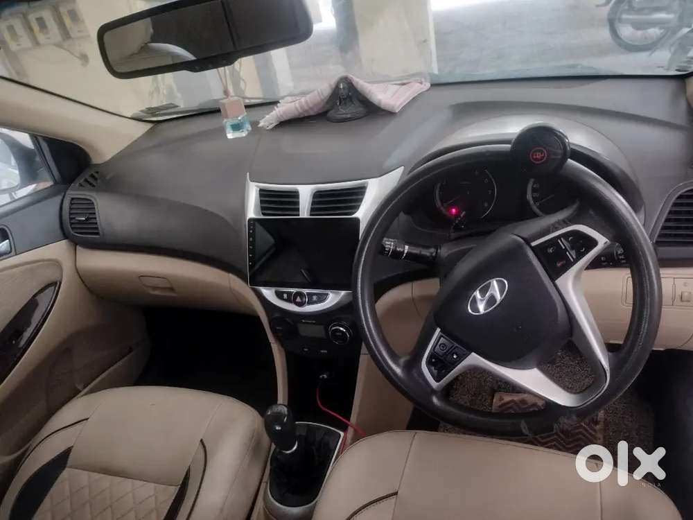 Hyundai Verna 1.6 Sx 2012