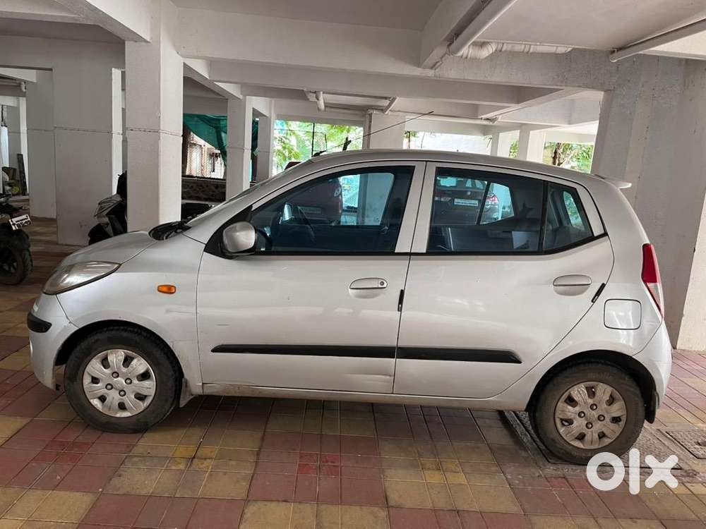 Hyundai I10 Sportz  2009  Dual Fuel (petrol+cng)  Good Mileage